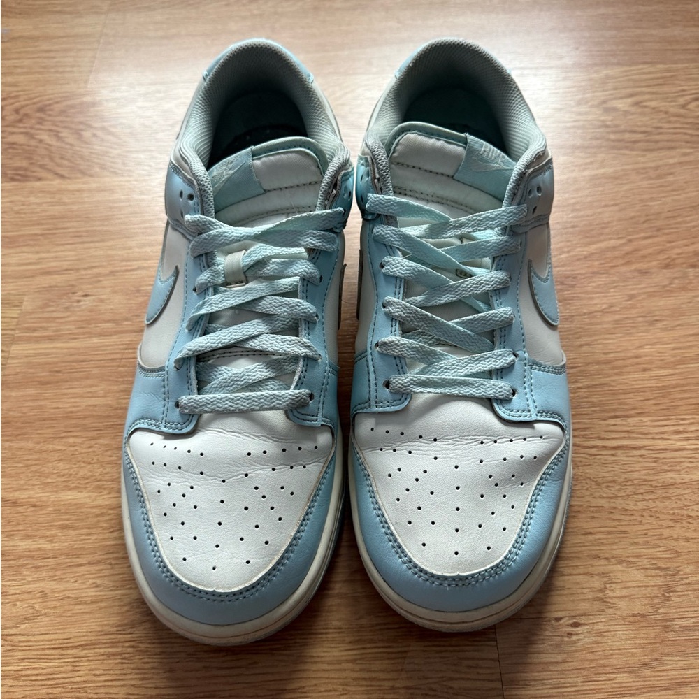Nike Men’s Dunks - Picture 4 of 7